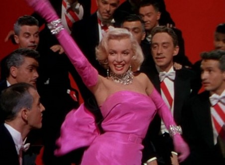 monroe-pink-dress-classichollywoodcentralcom-21318-680x0